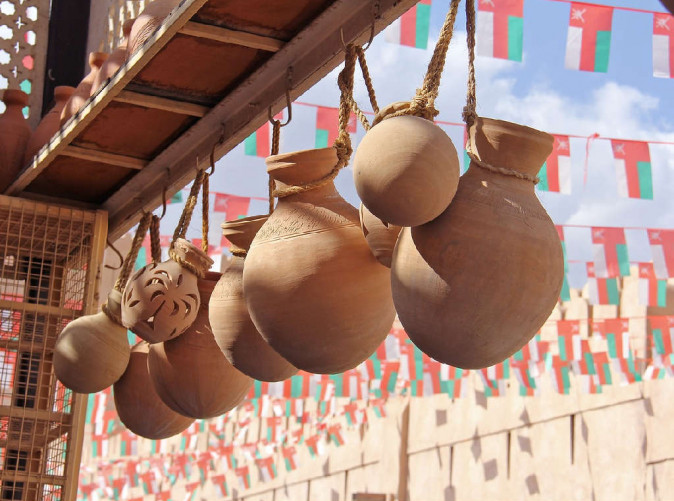 0041_nizwa-Oman_3236200_Schoene Aussichten Touristik